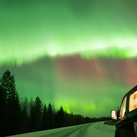 With Chance To Aurora At Center Apartment *